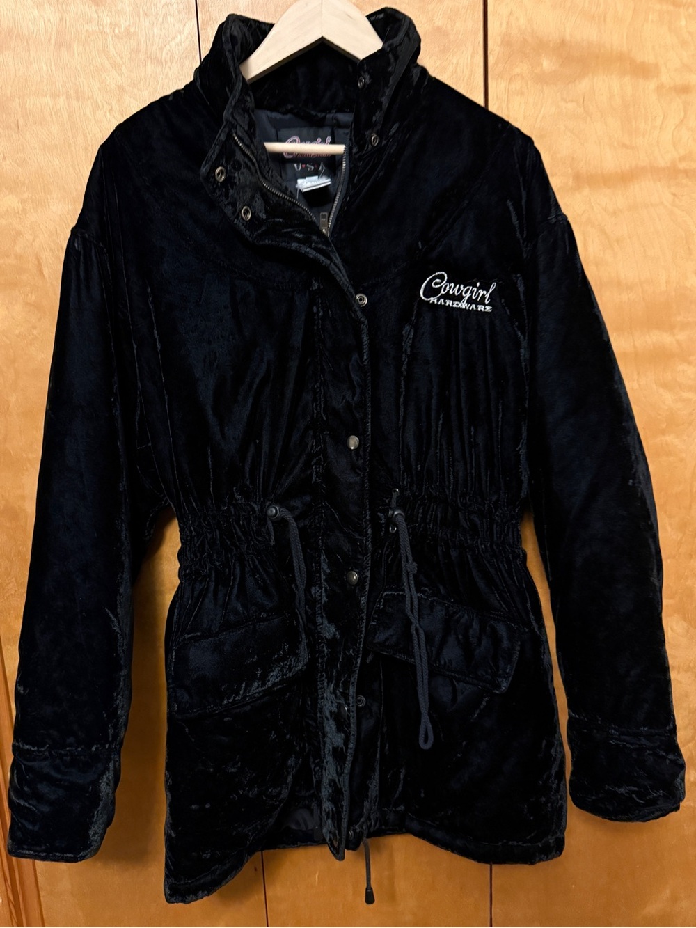 Vintage Cowgirl Hardware Black Crushed Velvet Parka Jacket Coat - Size Large